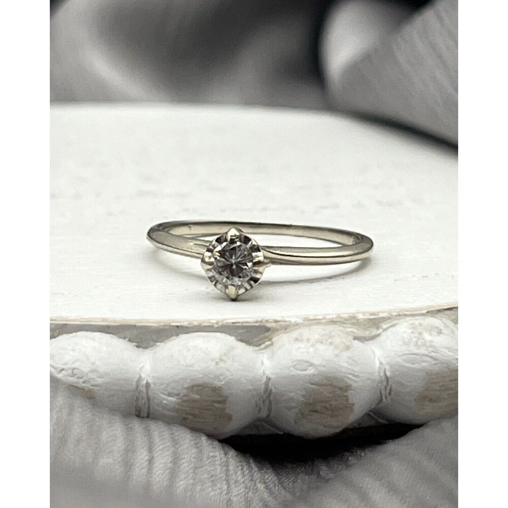 14 White Gold Diamond Engagement Ring Size 6.5